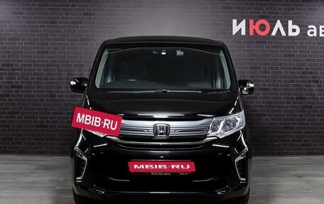 Honda Stepwgn IV, 2020 год, 2 260 000 рублей, 2 фотография