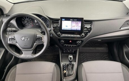 Hyundai Solaris II рестайлинг, 2021 год, 1 530 000 рублей, 10 фотография