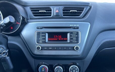 KIA Rio III рестайлинг, 2017 год, 890 000 рублей, 14 фотография