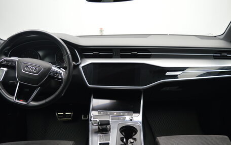 Audi A6, 2020 год, 3 300 000 рублей, 10 фотография
