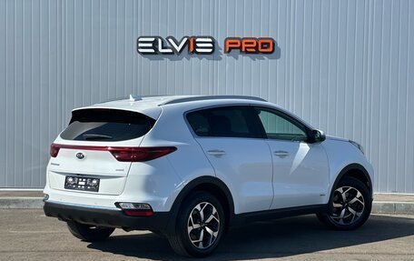 KIA Sportage IV рестайлинг, 2019 год, 1 500 000 рублей, 4 фотография