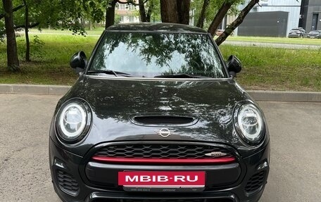 MINI Hatch, 2018 год, 2 850 000 рублей, 2 фотография