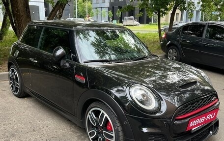 MINI Hatch, 2018 год, 2 850 000 рублей, 3 фотография