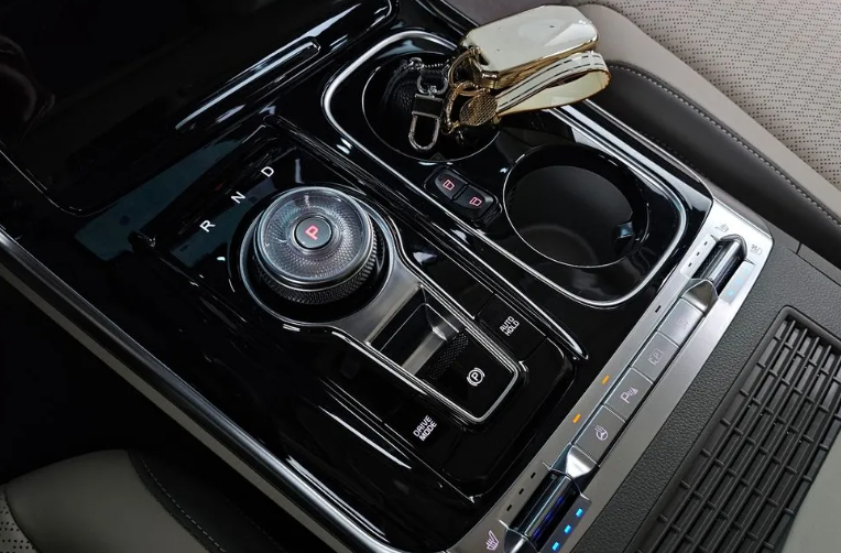 KIA Carnival III, 2021 год, 4 240 000 рублей, 7 фотография