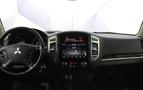 Mitsubishi Pajero IV, 2021 год, 3 299 900 рублей, 11 фотография