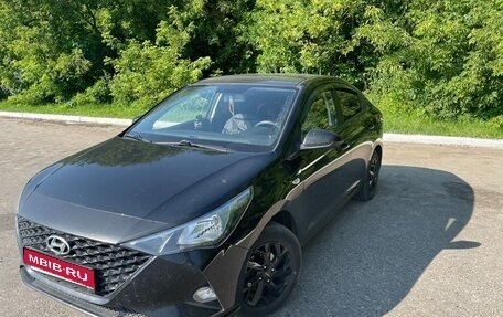 Hyundai Solaris II рестайлинг, 2021 год, 1 525 000 рублей, 1 фотография