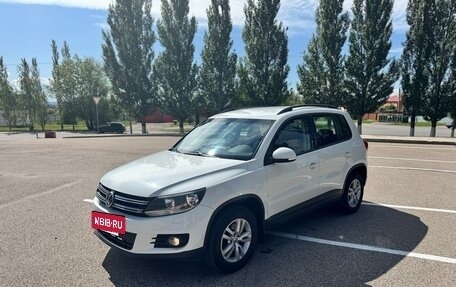 Volkswagen Tiguan I, 2015 год, 1 277 000 рублей, 4 фотография
