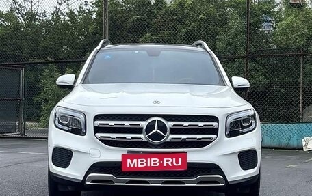 Mercedes-Benz GLB, 2022 год, 3 380 000 рублей, 2 фотография