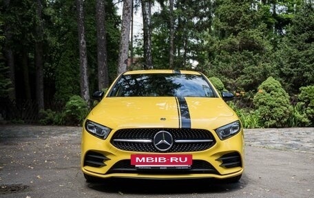 Mercedes-Benz A-Класс, 2022 год, 3 350 000 рублей, 2 фотография