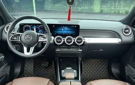 Mercedes-Benz GLB, 2022 год, 3 380 000 рублей, 7 фотография