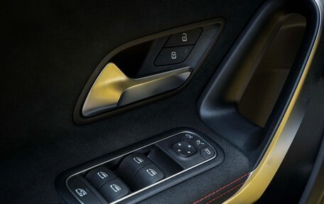 Mercedes-Benz A-Класс, 2022 год, 3 350 000 рублей, 13 фотография
