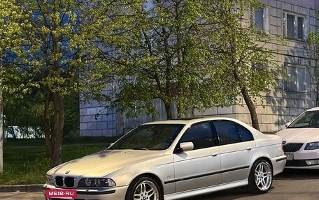 BMW 5 серия, 2002 год, 750 000 рублей, 13 фотография