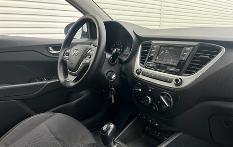 Hyundai Solaris II рестайлинг, 2017 год, 1 090 000 рублей, 13 фотография