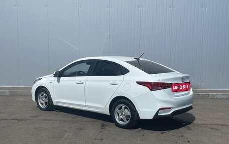 Hyundai Solaris II рестайлинг, 2017 год, 1 090 000 рублей, 6 фотография
