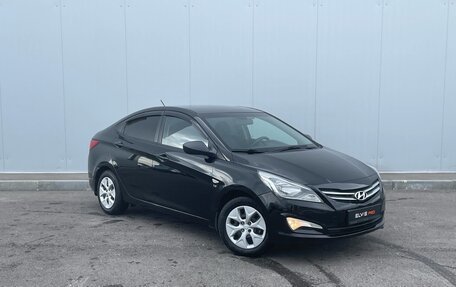 Hyundai Solaris II рестайлинг, 2015 год, 890 000 рублей, 3 фотография