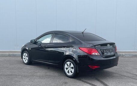 Hyundai Solaris II рестайлинг, 2015 год, 890 000 рублей, 6 фотография