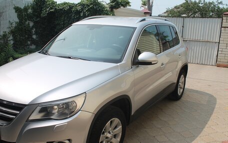 Volkswagen Tiguan I, 2010 год, 1 250 000 рублей, 3 фотография