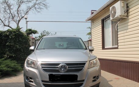 Volkswagen Tiguan I, 2010 год, 1 250 000 рублей, 2 фотография