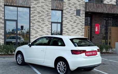 Audi A3, 2014 год, 1 050 000 рублей, 10 фотография