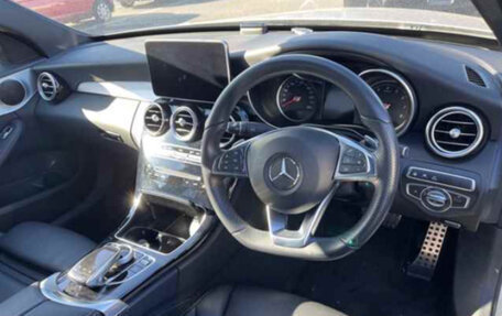 Mercedes-Benz C-Класс, 2017 год, 1 631 000 рублей, 5 фотография