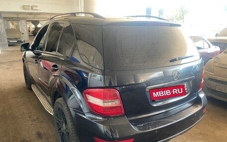 Mercedes-Benz M-Класс, 2011 год, 1 300 000 рублей, 4 фотография