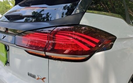 Geely Atlas, 2022 год, 1 430 000 рублей, 10 фотография
