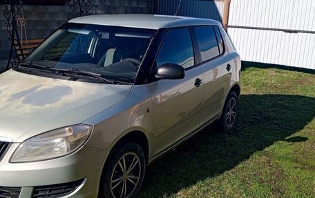 Skoda Fabia II, 2012 год, 448 000 рублей, 1 фотография