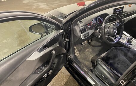 Audi A4, 2017 год, 2 297 600 рублей, 8 фотография