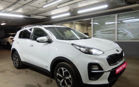 KIA Sportage IV рестайлинг, 2020 год, 1 689 120 рублей, 2 фотография