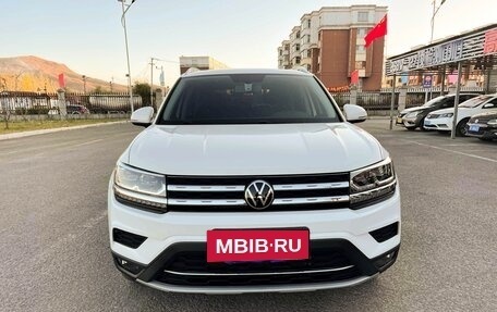 Volkswagen Tharu, 2022 год, 1 880 000 рублей, 2 фотография