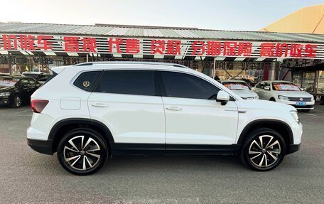 Volkswagen Tharu, 2022 год, 1 880 000 рублей, 4 фотография