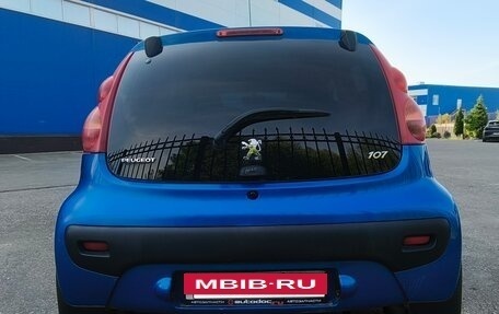 Peugeot 107 I рестайлинг, 2010 год, 440 000 рублей, 21 фотография