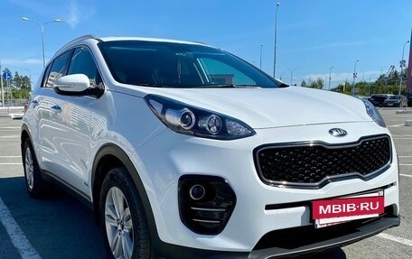 KIA Sportage IV рестайлинг, 2016 год, 2 090 000 рублей, 2 фотография
