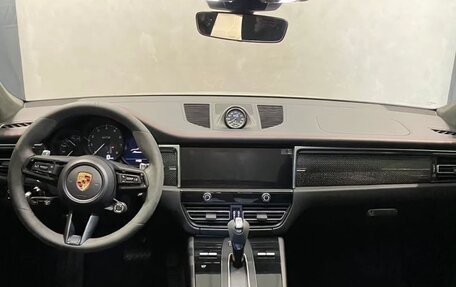 Porsche Macan I рестайлинг, 2022 год, 8 290 000 рублей, 10 фотография