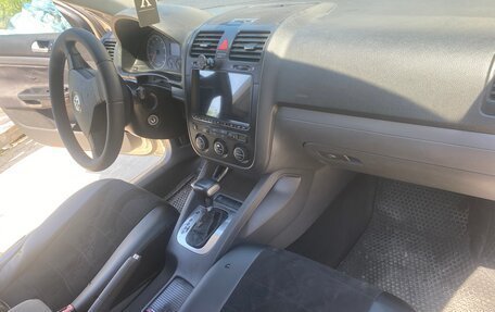 Volkswagen Jetta VI, 2007 год, 600 000 рублей, 9 фотография