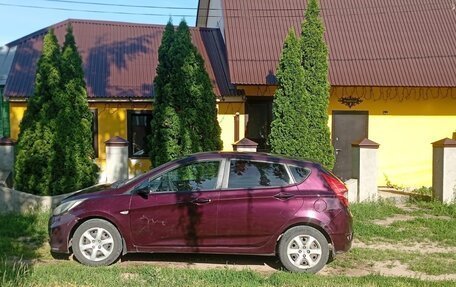 Hyundai Solaris II рестайлинг, 2012 год, 550 000 рублей, 2 фотография