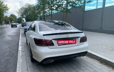 Mercedes-Benz E-Класс, 2015 год, 2 150 000 рублей, 6 фотография