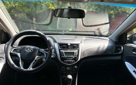 Hyundai Solaris II рестайлинг, 2011 год, 700 000 рублей, 9 фотография