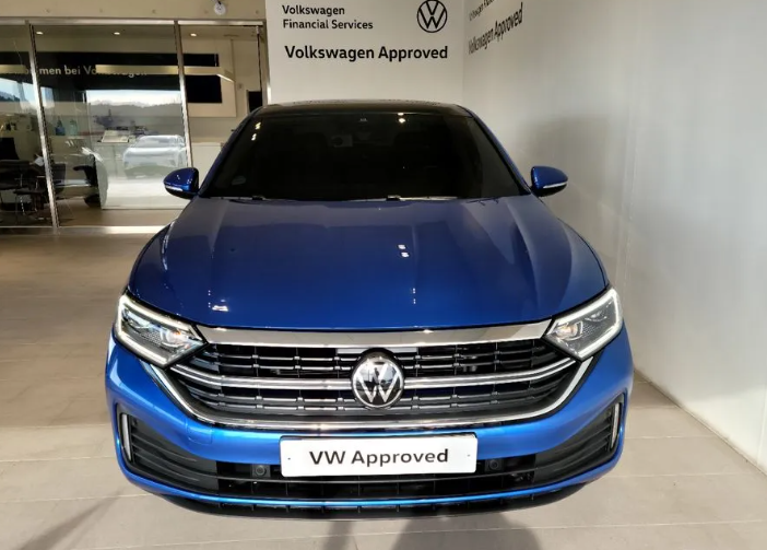 Volkswagen Jetta VII, 2023 год, 3 090 000 рублей, 1 фотография