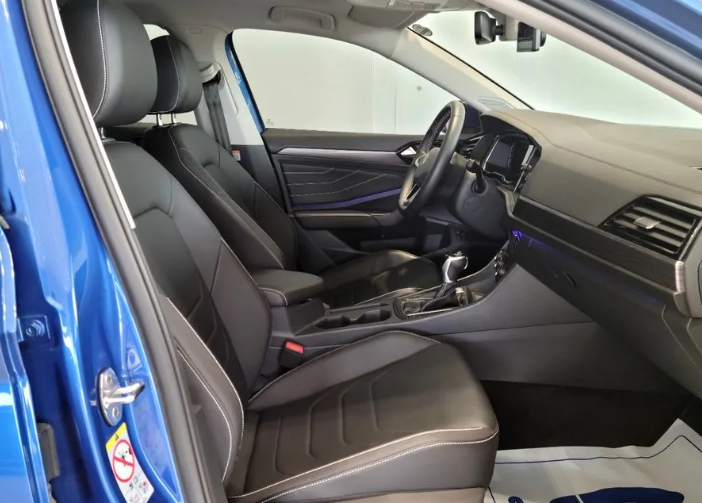 Volkswagen Jetta VII, 2023 год, 3 090 000 рублей, 9 фотография