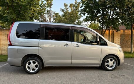 Nissan Serena III, 2006 год, 990 000 рублей, 3 фотография