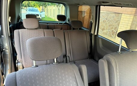 Nissan Serena III, 2006 год, 990 000 рублей, 11 фотография