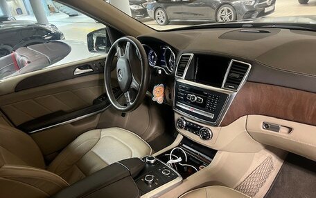 Mercedes-Benz GL-Класс, 2013 год, 3 500 000 рублей, 4 фотография