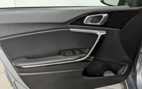 KIA cee'd III, 2020 год, 1 750 000 рублей, 11 фотография
