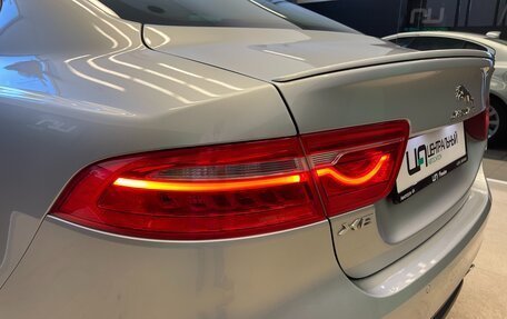 Jaguar XE I рестайлинг, 2017 год, 2 250 000 рублей, 10 фотография