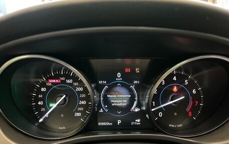 Jaguar XE I рестайлинг, 2017 год, 2 250 000 рублей, 25 фотография