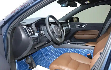 Volvo XC60 II, 2022 год, 3 020 000 рублей, 11 фотография