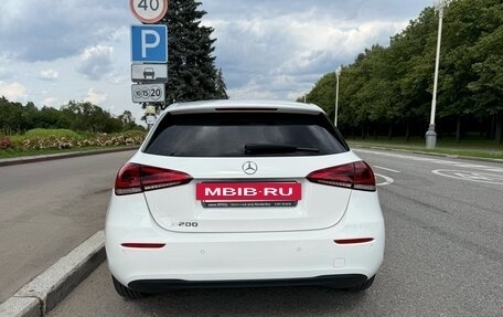 Mercedes-Benz A-Класс, 2018 год, 2 200 000 рублей, 3 фотография