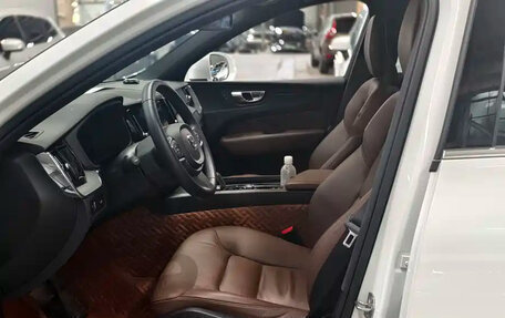 Volvo XC60 II, 2022 год, 2 840 000 рублей, 10 фотография