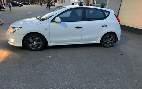 Hyundai i30 I, 2010 год, 820 000 рублей, 3 фотография